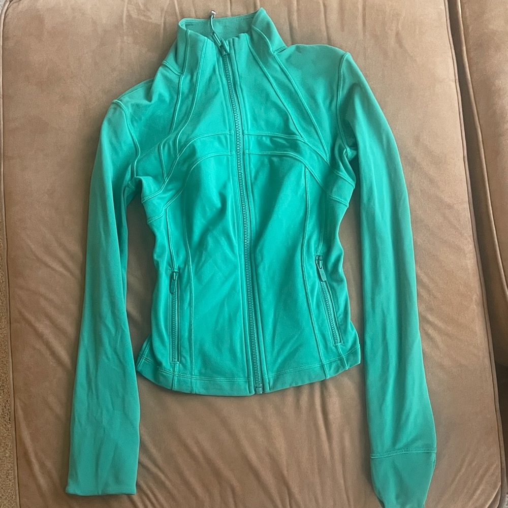 lululemon athletica Cropped Define Jacket